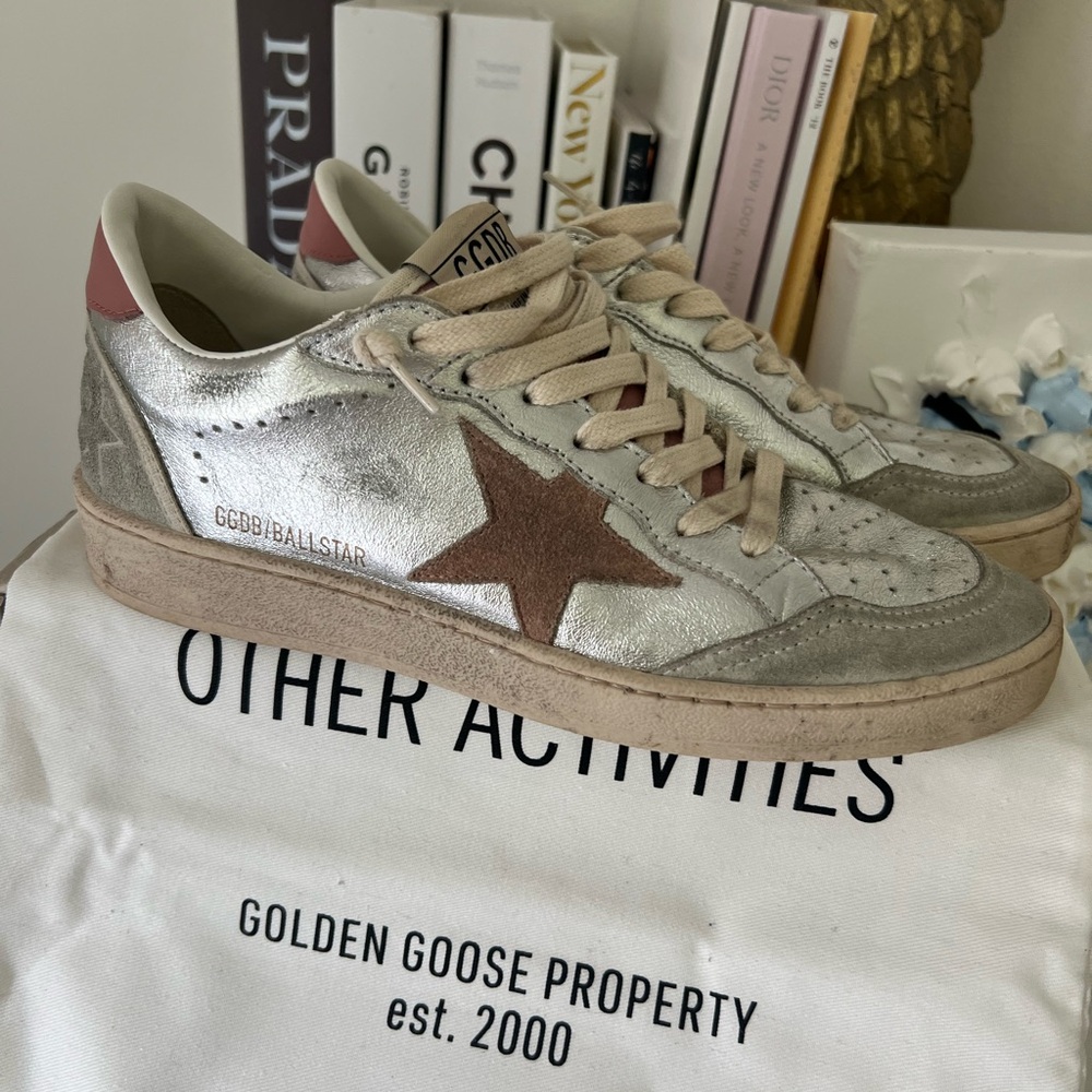 Golden Goose Silver Sneakers with Pink  Star